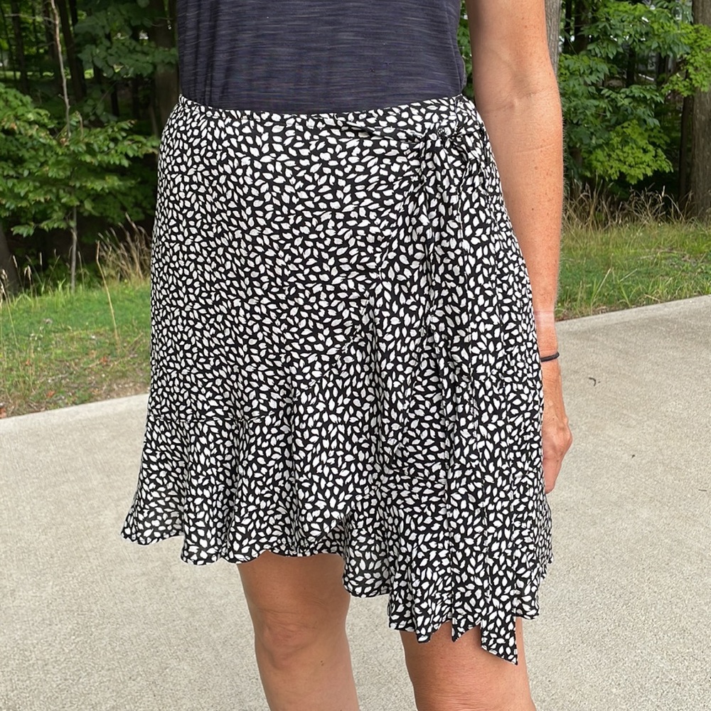 A&F Skirt Size Small